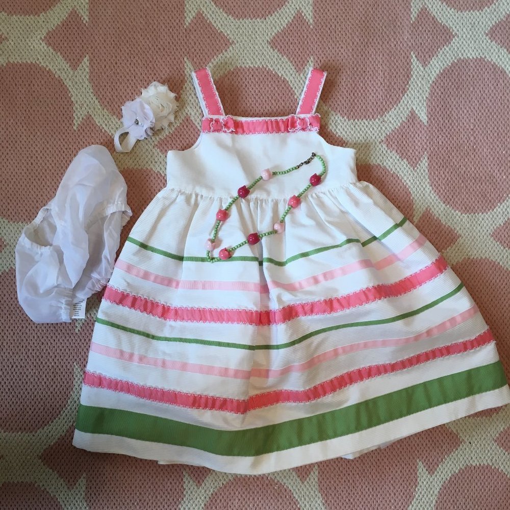 Gymboree Tulip Necklace and dress size 3T